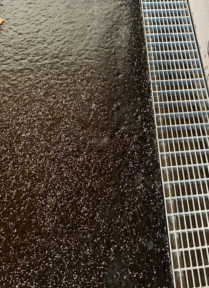 Gummi Estrich (Liquid Rubber) in Albführen